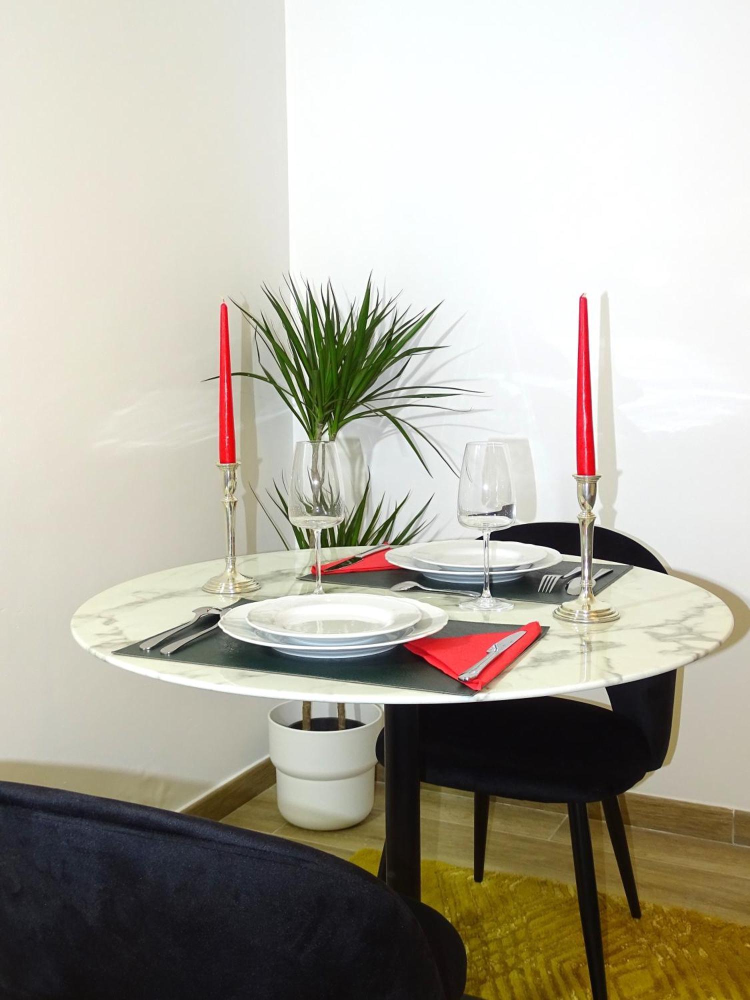 Tilia Jourdan-Studio Cosy Aix Centre-Cours Mirabeau-Parking-Wifi-Smart Tv-Rue Calme Aix-en-Provence Dış mekan fotoğraf